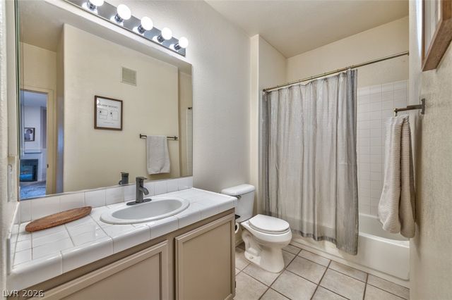1050 East Cactus Avenue 1081, Las Vegas, NV 89183