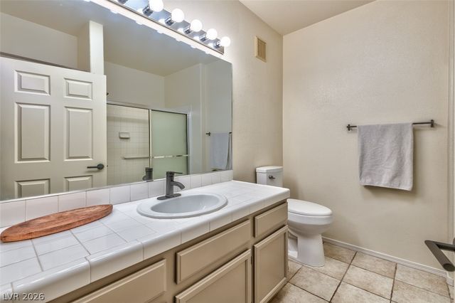 1050 East Cactus Avenue 1081, Las Vegas, NV 89183