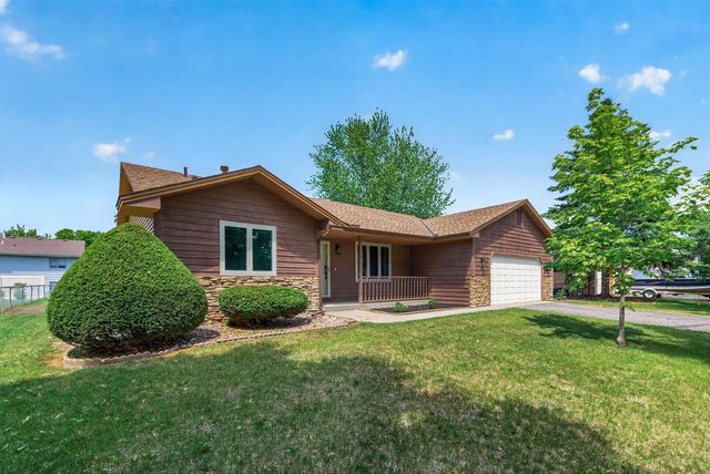 3951 120th Lane NW, Coon Rapids, MN 55433