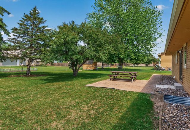 3951 120th Lane NW, Coon Rapids, MN 55433