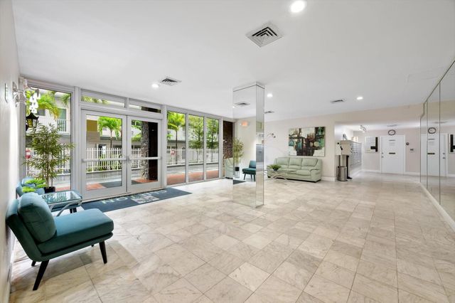 3161 S Ocean Drive 409, Hallandale Beach, FL 33009