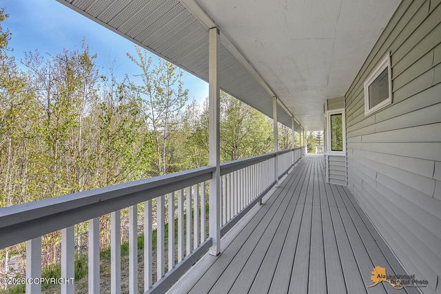 12102 E Fence Line Drive, Palmer, AK 99645