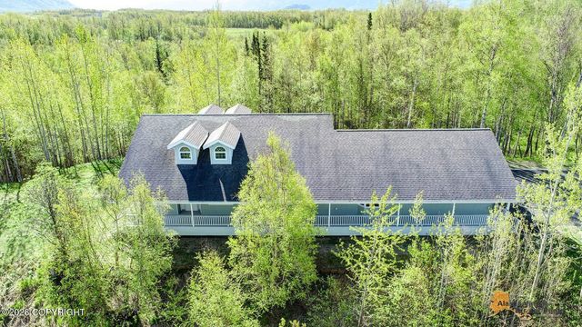 12102 E Fence Line Drive, Palmer, AK 99645