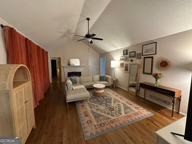 126 Buckeye Branch, Athens, GA 30605