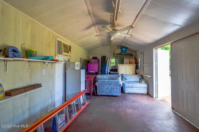 429 Tanbridge Road, Wilmington, NC 28405