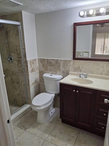 3238 Coral Lake Lane, Coral Springs, FL 33065