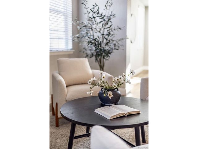 204 Horizon Ave, Erie, CO 80516