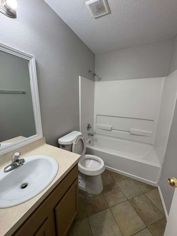 7714 Sunburst Trail Drive, Cypress, TX 77433