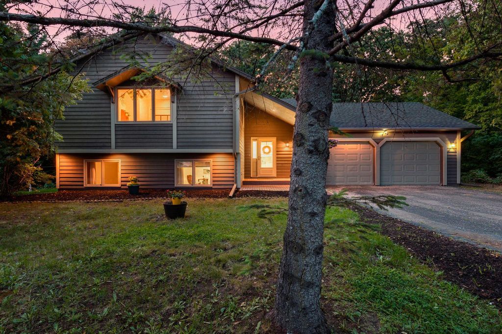 15144 Fox Street NW, Andover, MN 55304