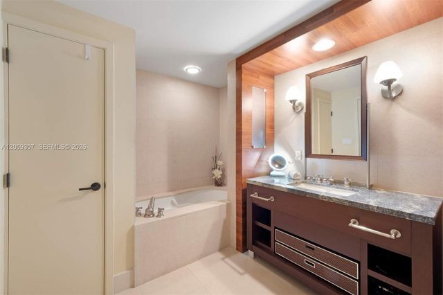 6799 Collins Ave 1603, Miami Beach, FL 33141