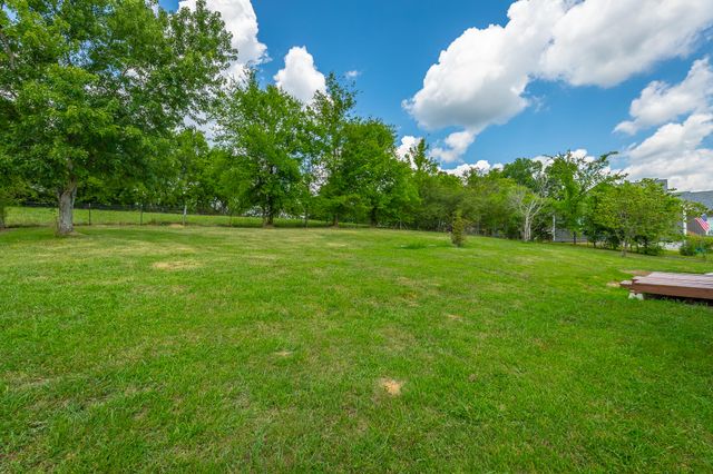 380 Lookout Circle, Trenton, GA 30752