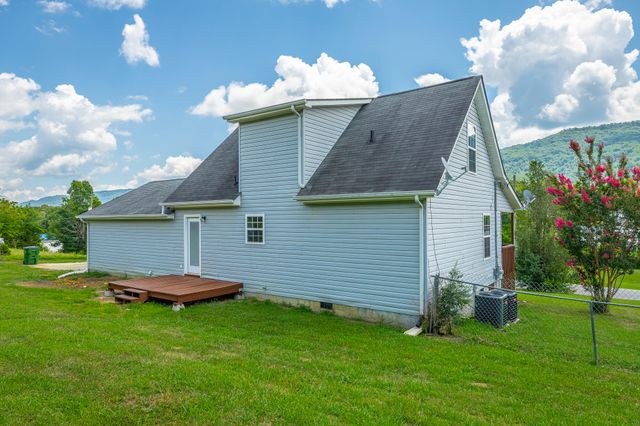 380 Lookout Circle, Trenton, GA 30752