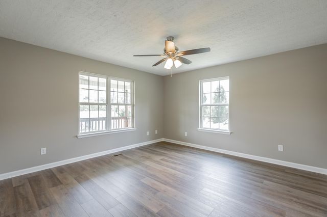 380 Lookout Circle, Trenton, GA 30752