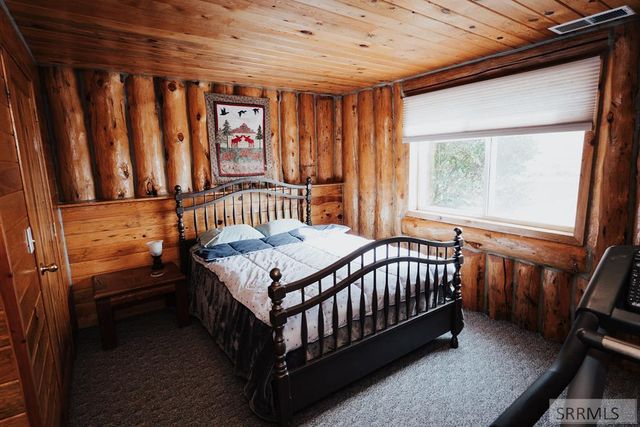 59 Savage Ranch Road, Salmon, ID 83467