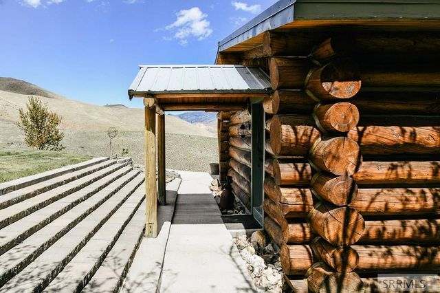 59 Savage Ranch Road, Salmon, ID 83467