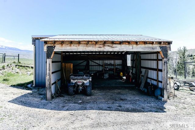 59 Savage Ranch Road, Salmon, ID 83467