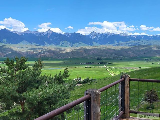 59 Savage Ranch Road, Salmon, ID 83467