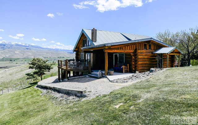59 Savage Ranch Road, Salmon, ID 83467