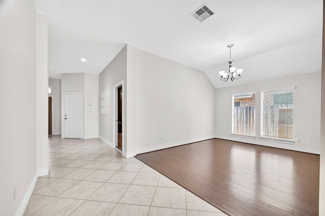 13603 Summer Cloud Lane, Pearland, TX 77584