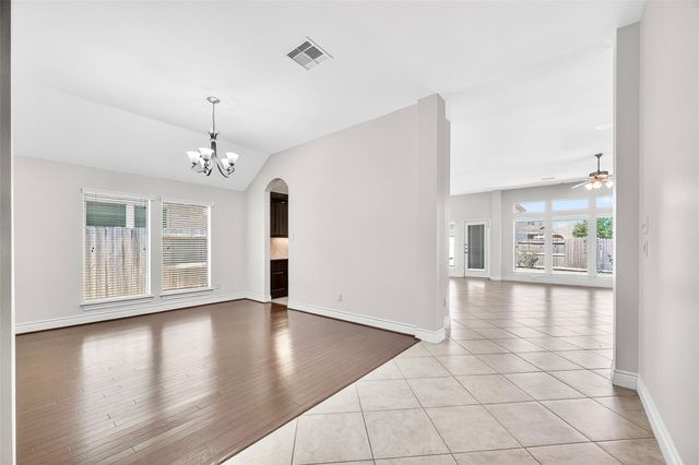 13603 Summer Cloud Lane, Pearland, TX 77584