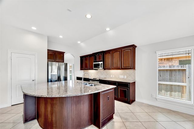 13603 Summer Cloud Lane, Pearland, TX 77584