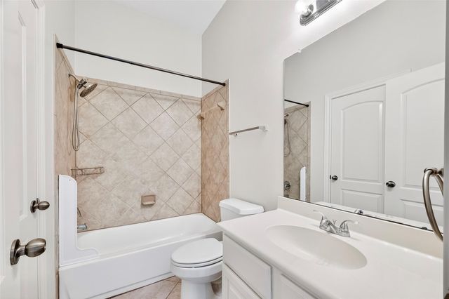 13603 Summer Cloud Lane, Pearland, TX 77584