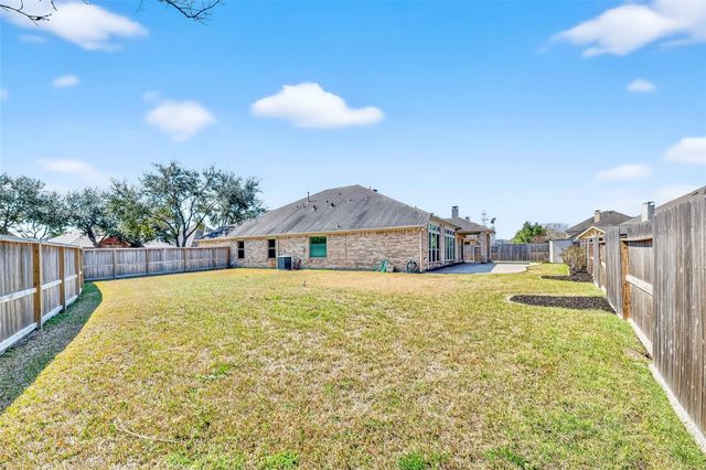 13603 Summer Cloud Lane, Pearland, TX 77584