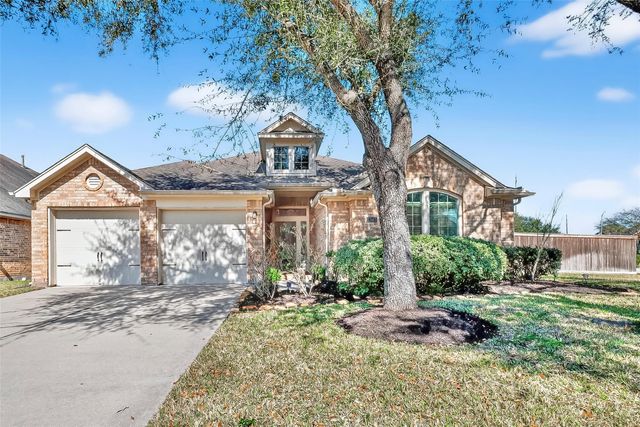 13603 Summer Cloud Lane, Pearland, TX 77584