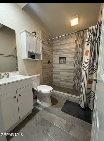 1642 Dick Mayers Drive, El Paso, TX 79936