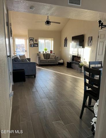 1642 Dick Mayers Drive, El Paso, TX 79936