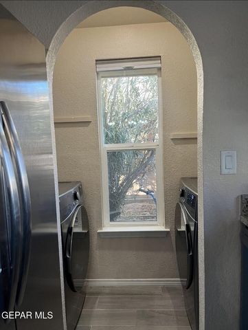 1642 Dick Mayers Drive, El Paso, TX 79936