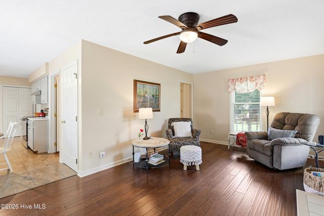 500 Sweetbay Court, Wilmington, NC 28405