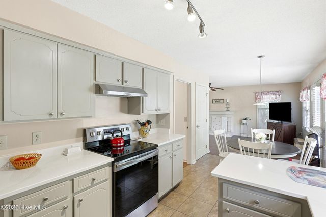 500 Sweetbay Court, Wilmington, NC 28405