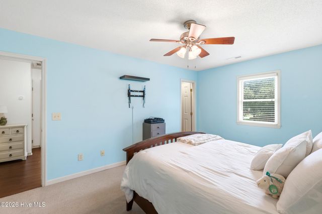 500 Sweetbay Court, Wilmington, NC 28405