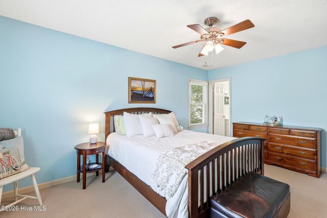 500 Sweetbay Court, Wilmington, NC 28405