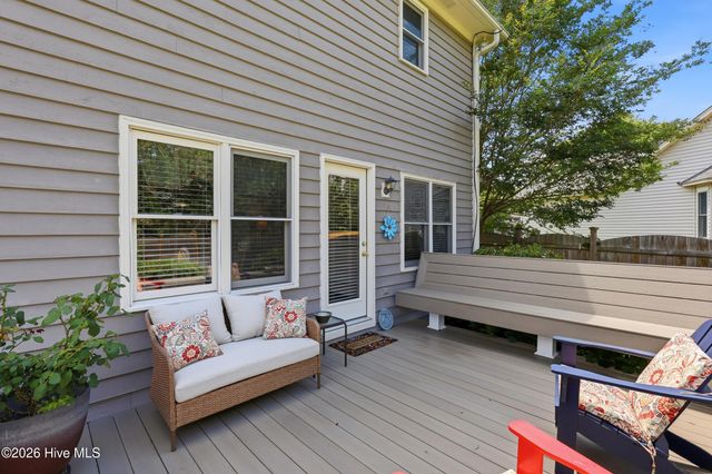 500 Sweetbay Court, Wilmington, NC 28405