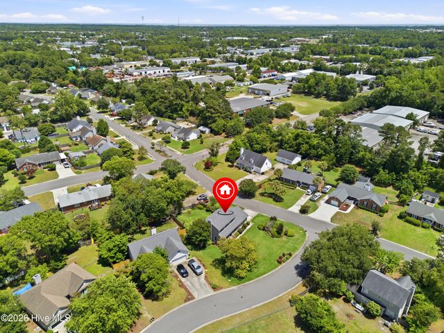 500 Sweetbay Court, Wilmington, NC 28405