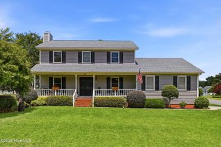 500 Sweetbay Court, Wilmington, NC 28405