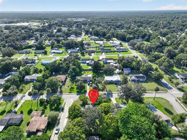 650 S CARPENTER AVENUE, Orange City, FL 32763