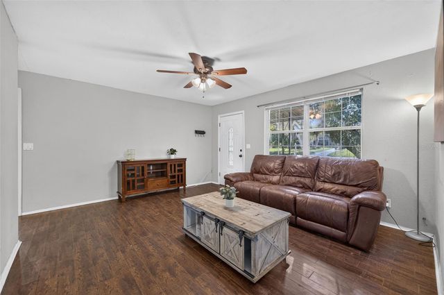 650 S CARPENTER AVENUE, Orange City, FL 32763
