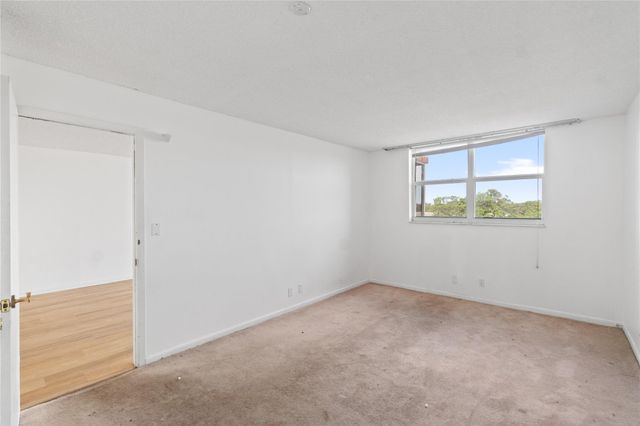 1830 Dixieanna St 404, Hollywood, FL 33020