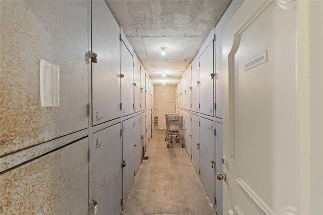 1830 Dixieanna St 404, Hollywood, FL 33020