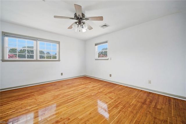 1644 Kingsway RD, Norfolk, VA 23518
