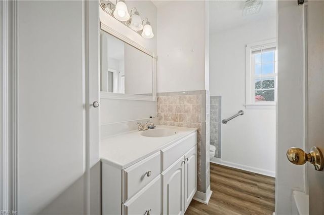 1644 Kingsway RD, Norfolk, VA 23518