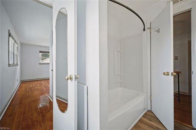 1644 Kingsway RD, Norfolk, VA 23518