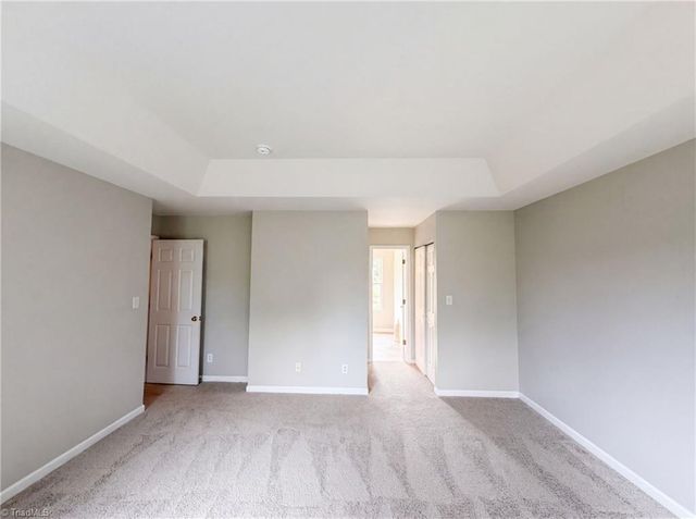 112 Rockbridge Court, Kernersville, NC 27284