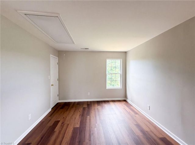 112 Rockbridge Court, Kernersville, NC 27284