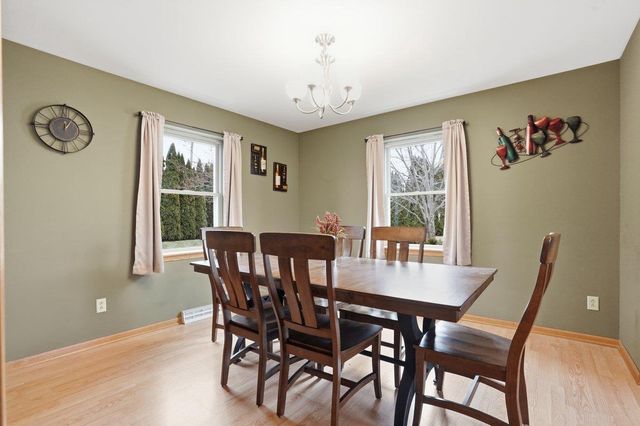 500 Larum Lane, Stoughton, WI 53589