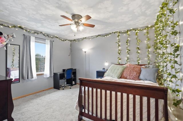 500 Larum Lane, Stoughton, WI 53589