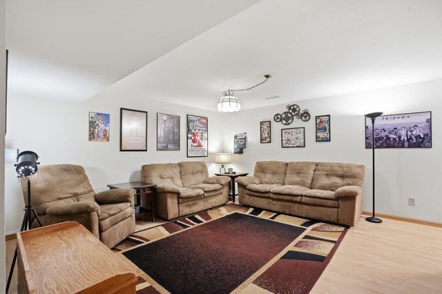 500 Larum Lane, Stoughton, WI 53589